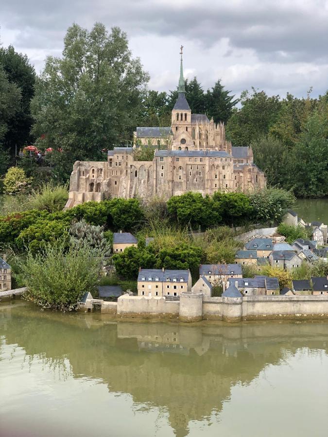 Spa Jungle Le Mesnil-Saint-Denis المظهر الخارجي الصورة