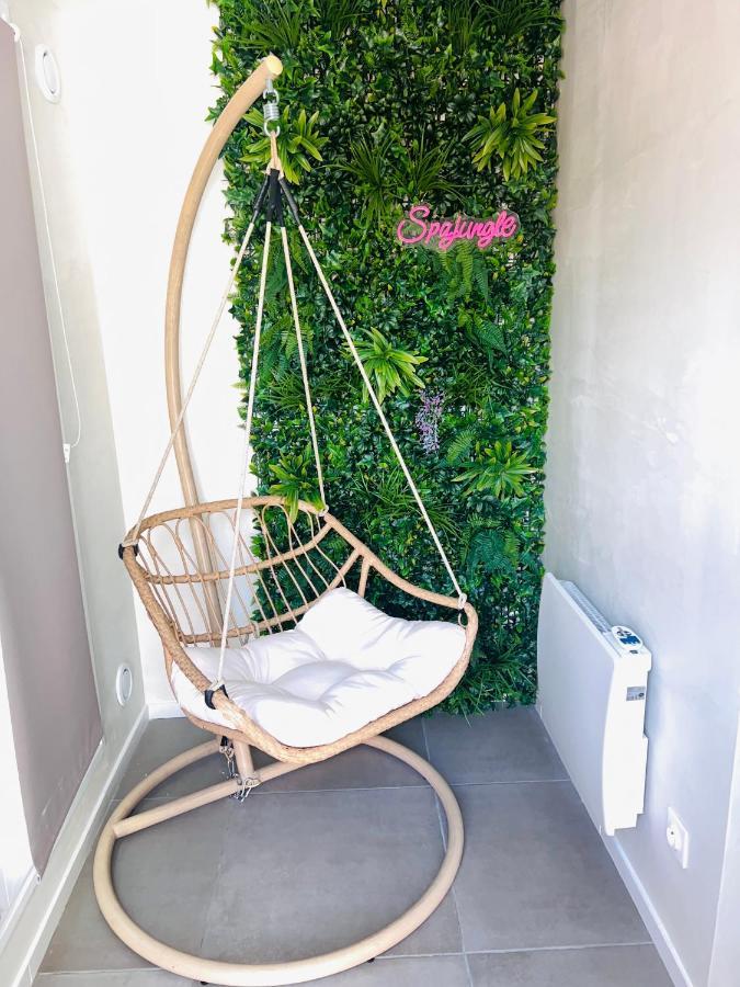 Spa Jungle Le Mesnil-Saint-Denis المظهر الخارجي الصورة