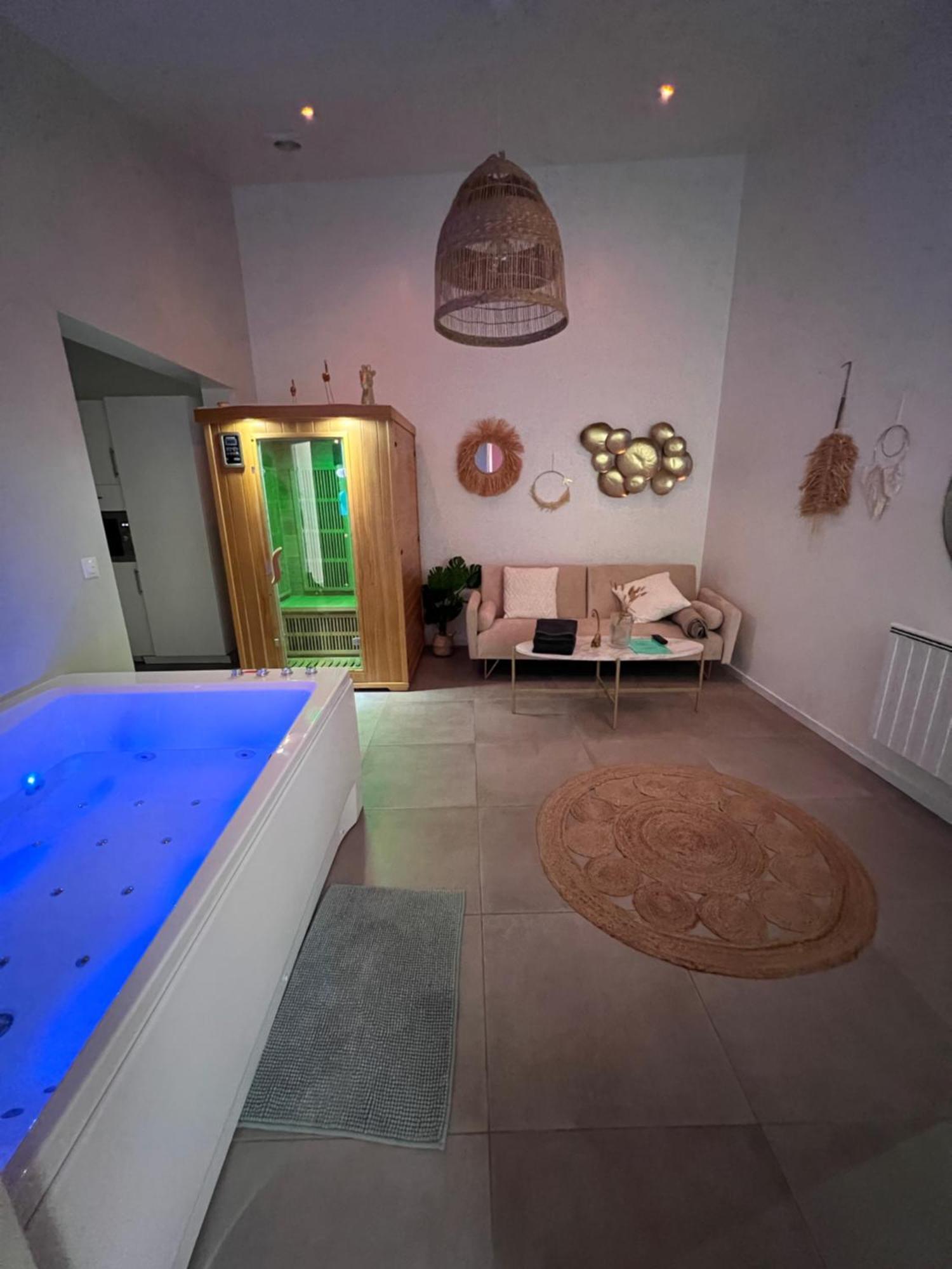 Spa Jungle Le Mesnil-Saint-Denis المظهر الخارجي الصورة